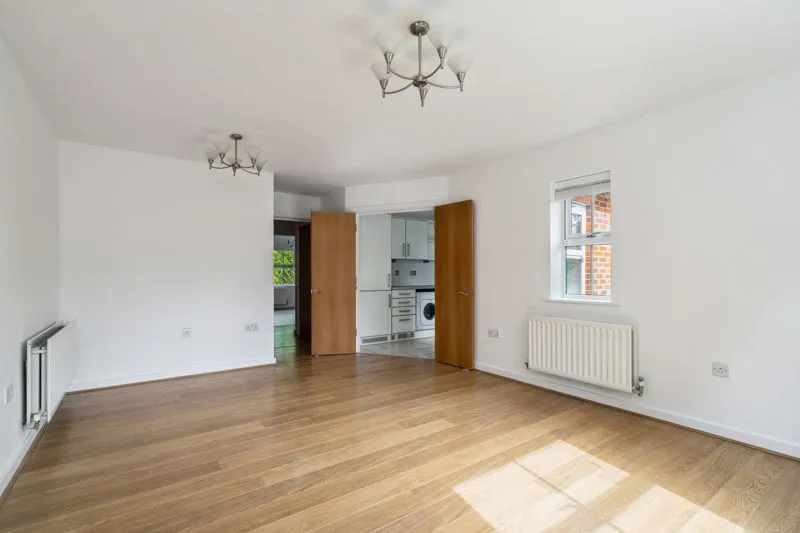 Sandpipers Place, Cookham SL6 9PF, photo 3