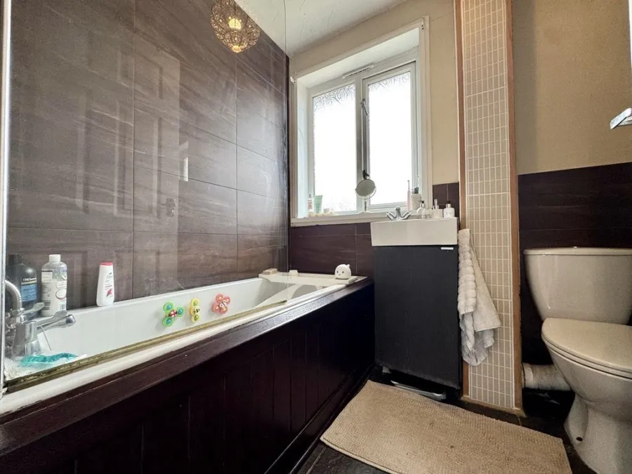 Aneurin Crescent, Twynyrodyn, CF47, photo 13