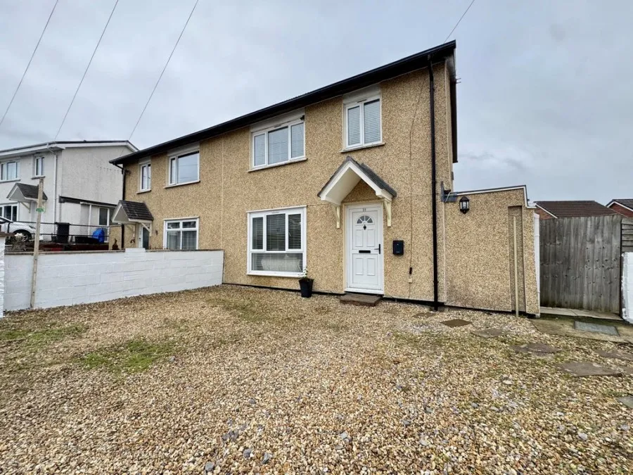 Aneurin Crescent, Twynyrodyn, CF47, photo 20