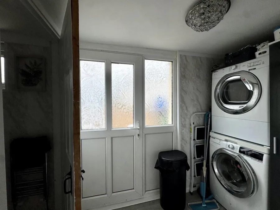 Aneurin Crescent, Twynyrodyn, CF47, photo 15