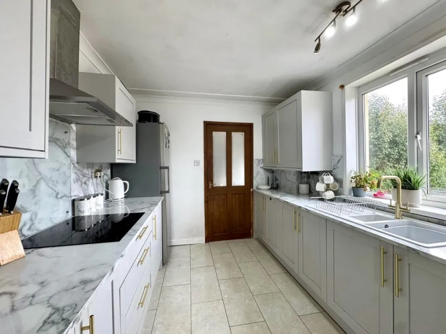 Aneurin Crescent, Twynyrodyn, CF47, photo 7
