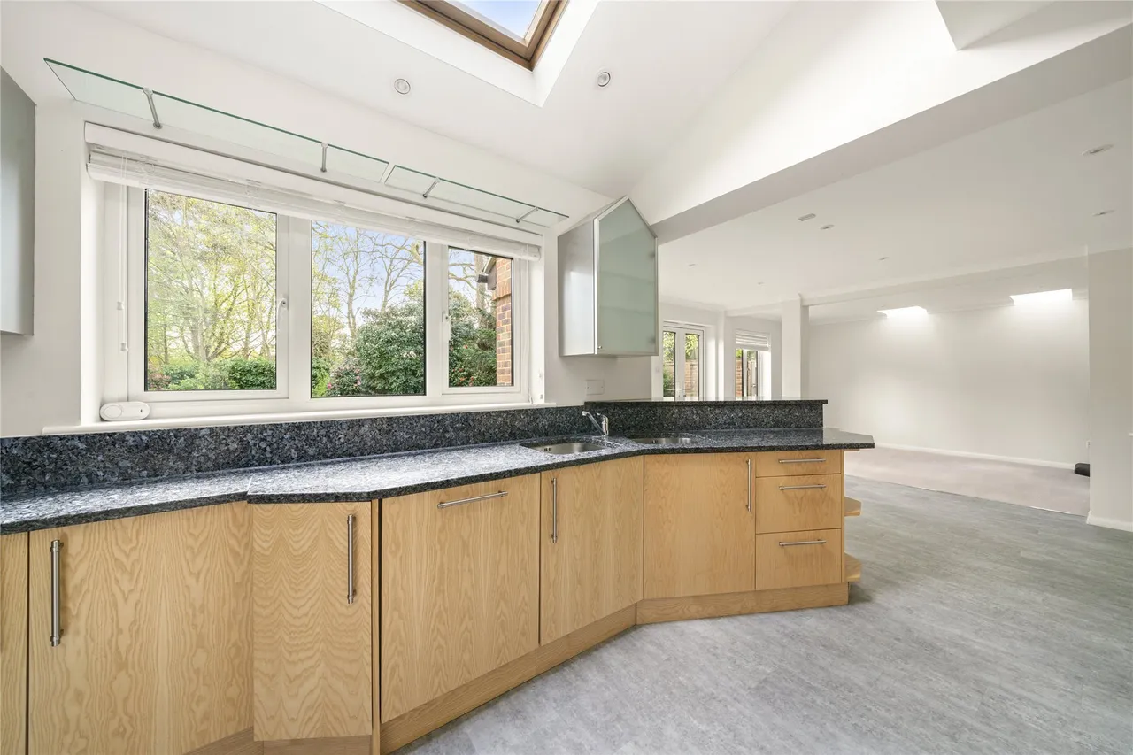 Burleigh Park, Cobham, Surrey, KT11, photo 6