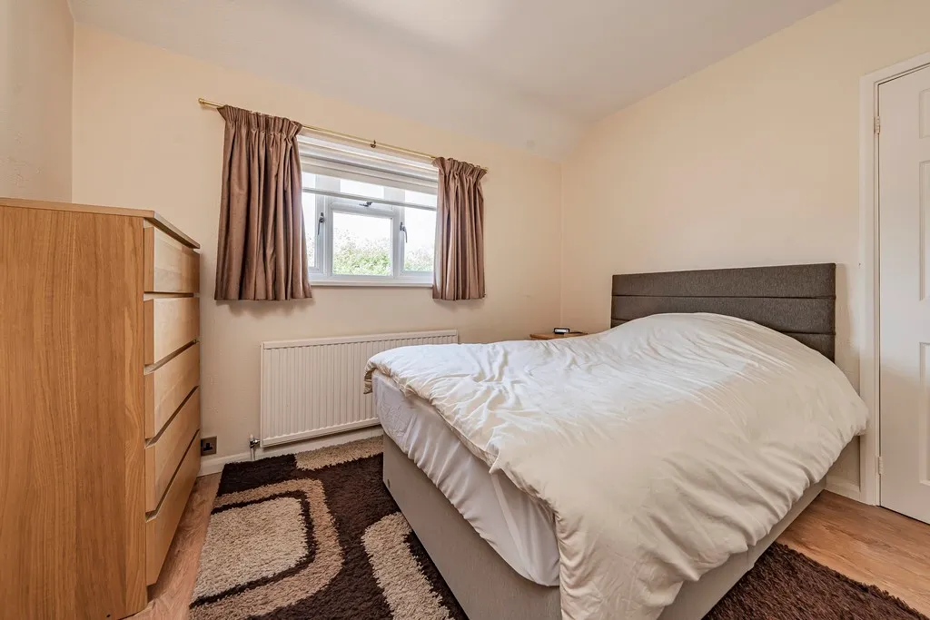 St. Marys Road, Harefield, UB9, photo 33