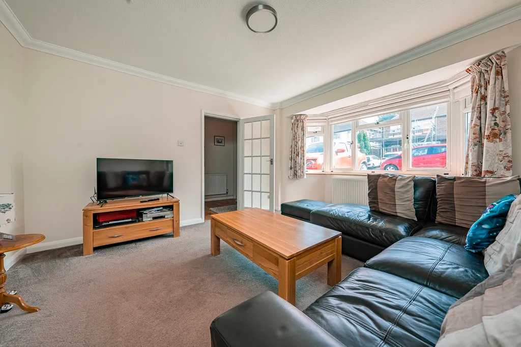 St. Marys Road, Harefield, UB9, photo 21