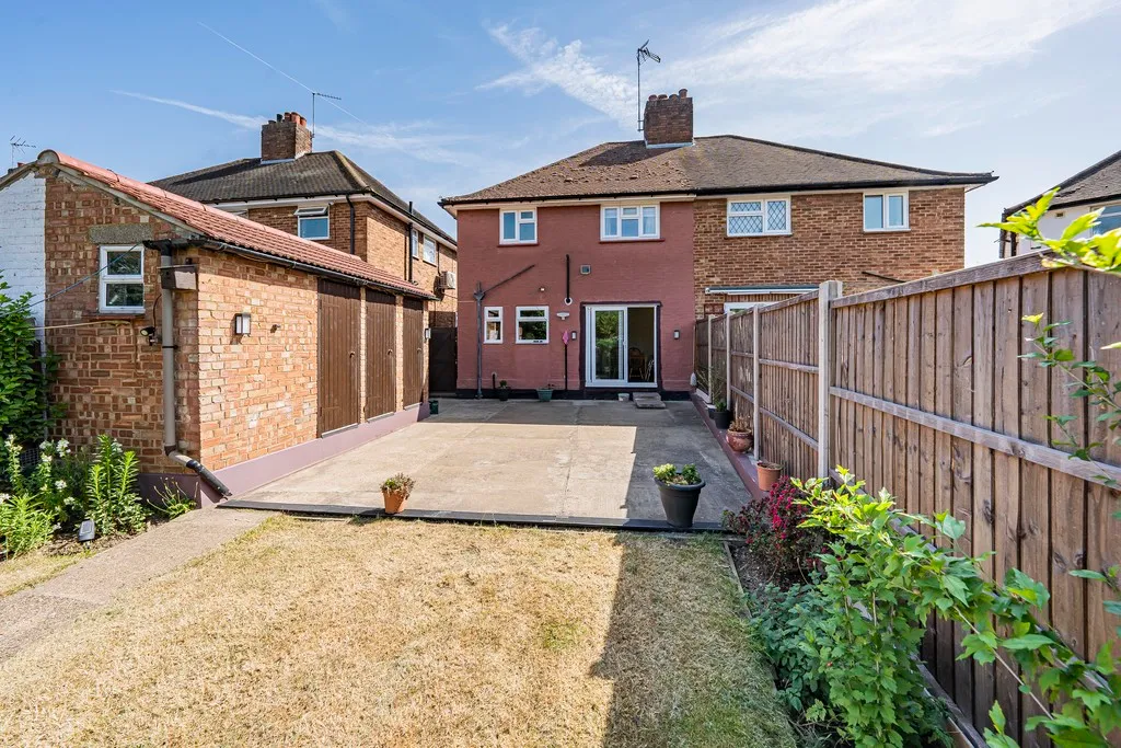 St. Marys Road, Harefield, UB9, photo 20