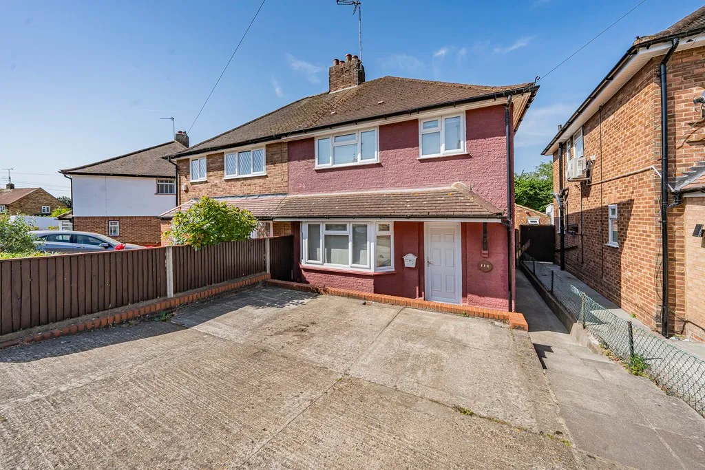 3 bed house for sale — St. Marys Road, Harefield, UB9