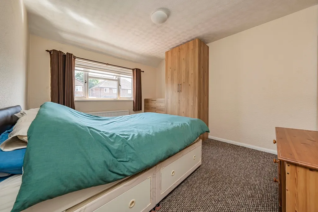 St. Marys Road, Harefield, UB9, photo 13
