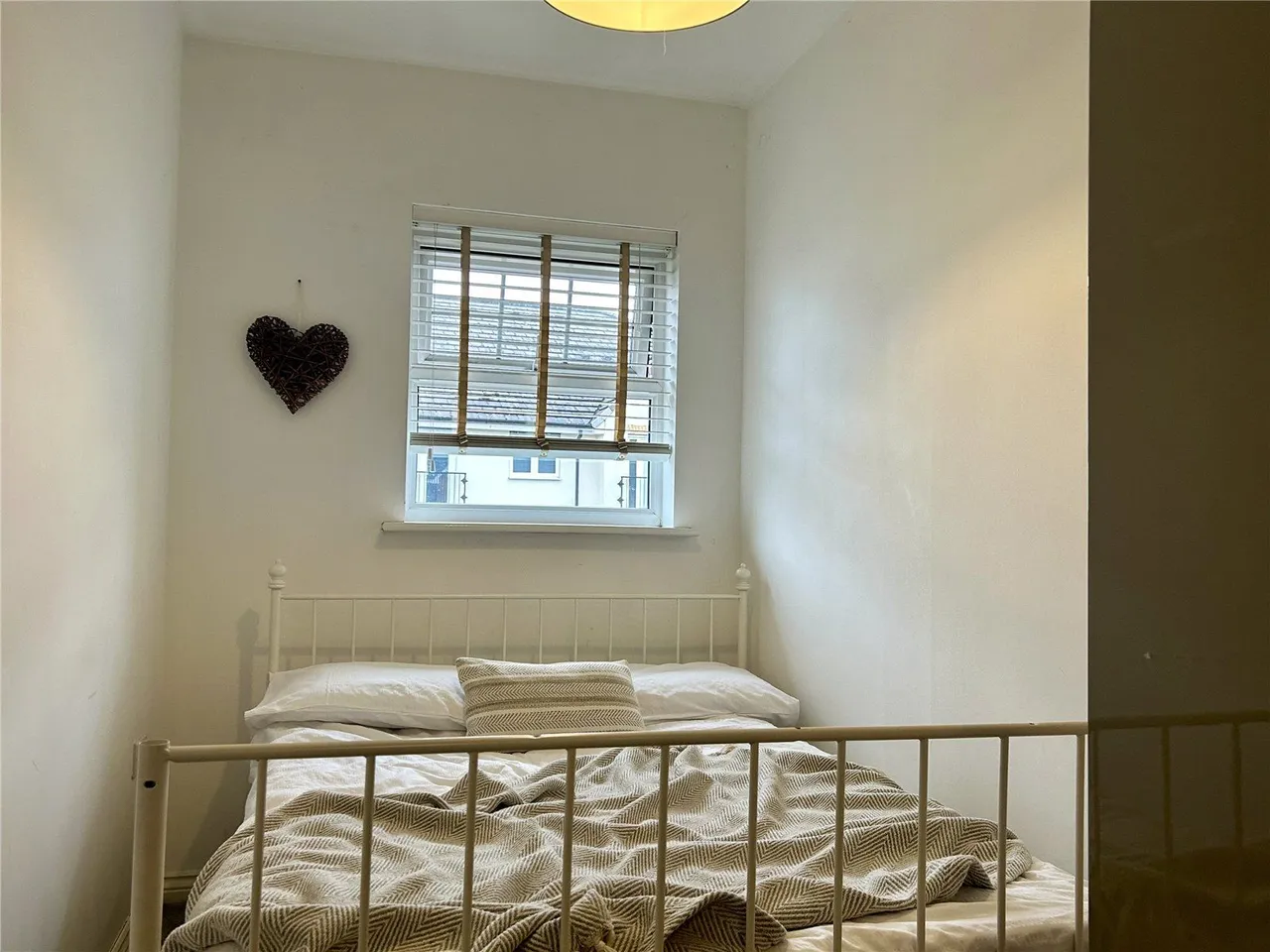 Ainsbrook Avenue, Manchester, M9, photo 15
