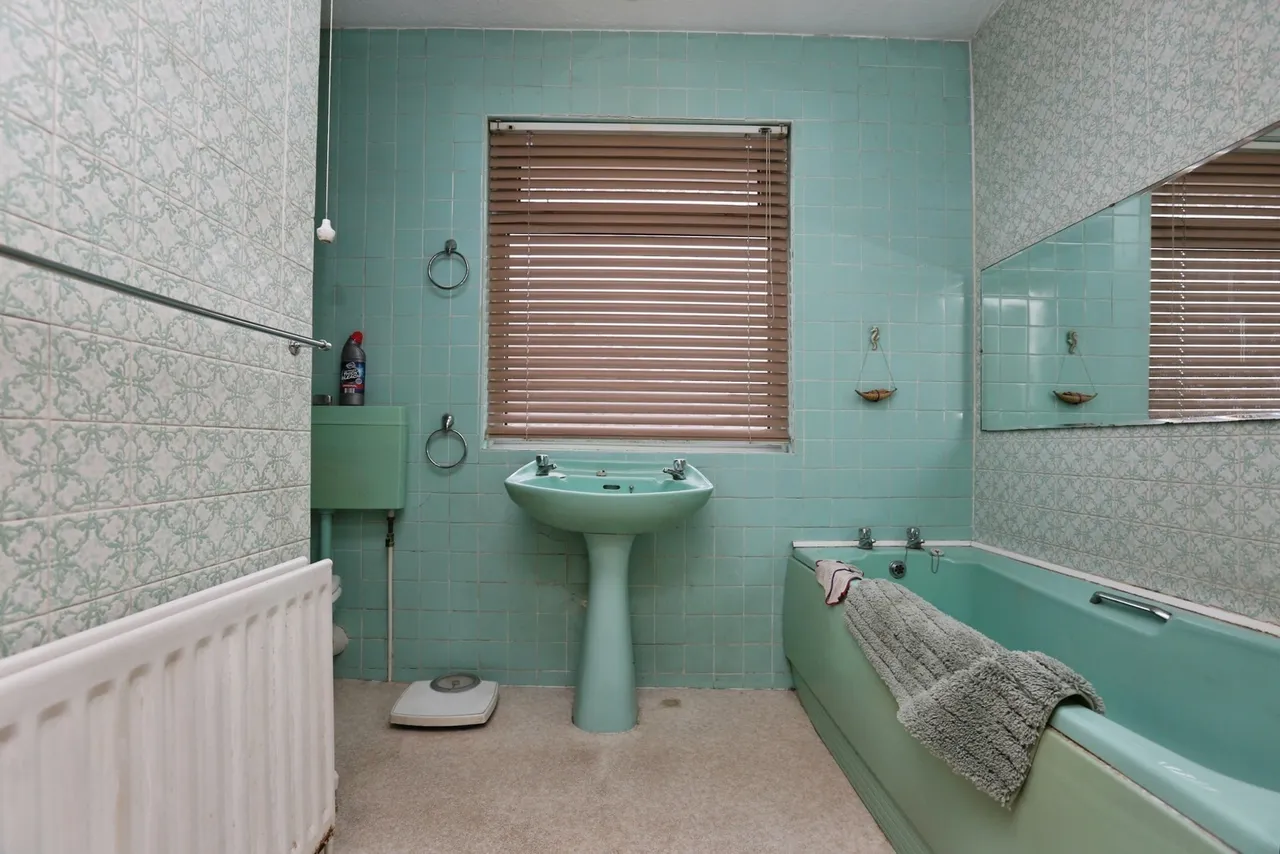 Station Road, Netley Abbey, SO31, photo 13