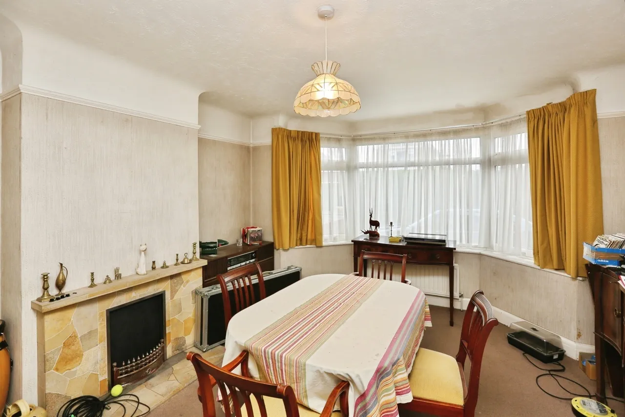Station Road, Netley Abbey, SO31, photo 3