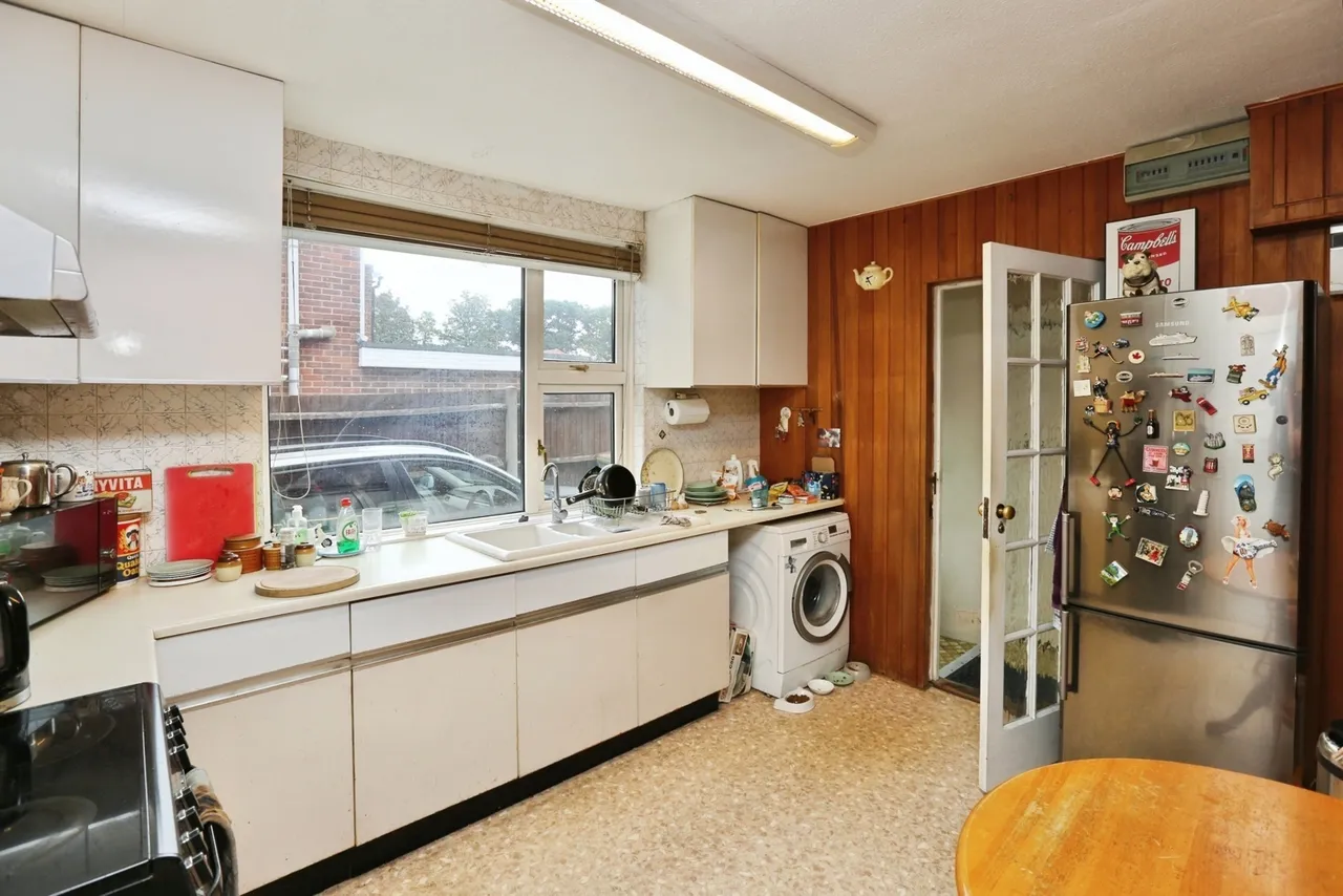 Station Road, Netley Abbey, SO31, photo 6
