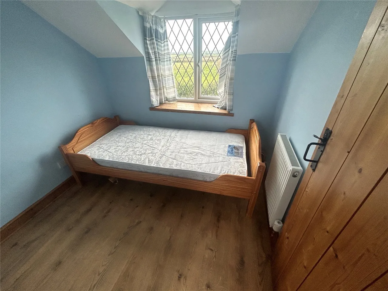 Capel Coch, Llangefni, LL77, photo 19