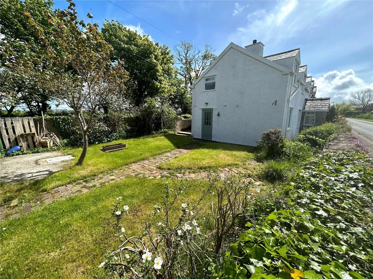 Capel Coch, Llangefni, LL77, photo 11