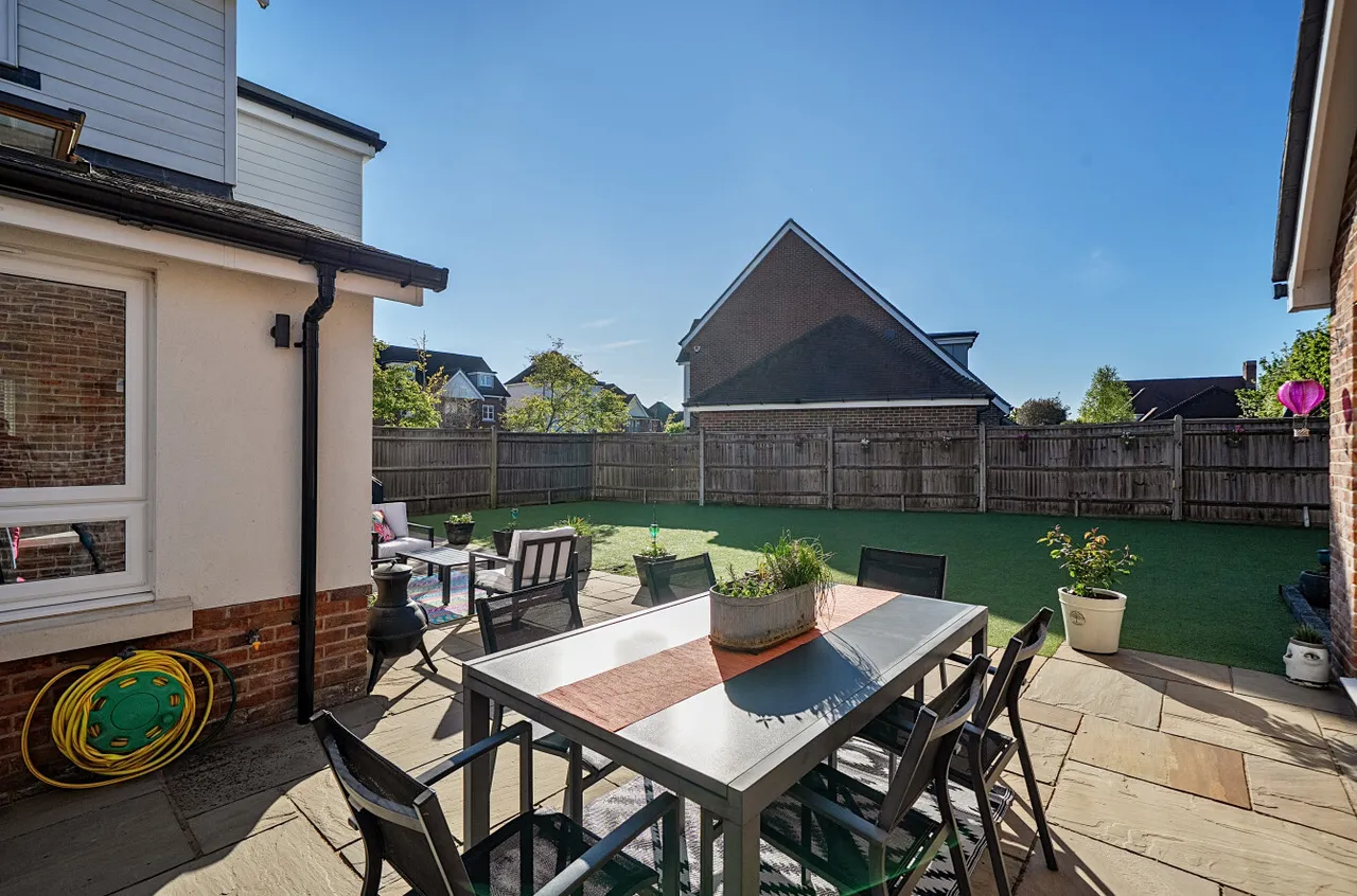 Willowbourne, Fleet, Hampshire, GU51 5AB, photo 26