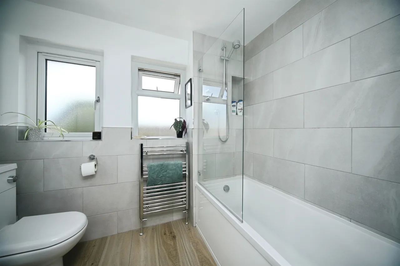 Lyngford Road, Taunton, TA2, photo 17