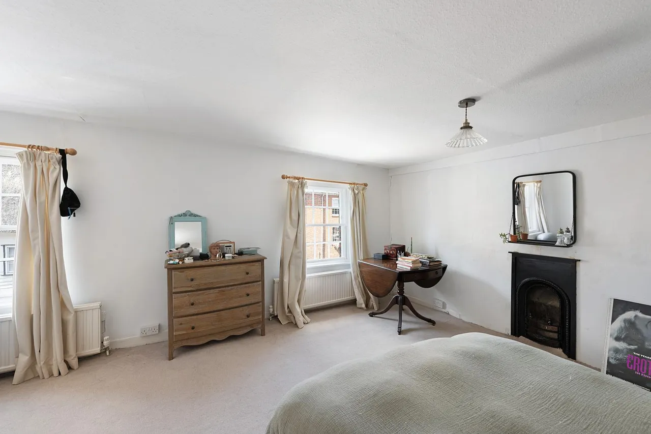 High Street, Barkway, SG8, photo 12
