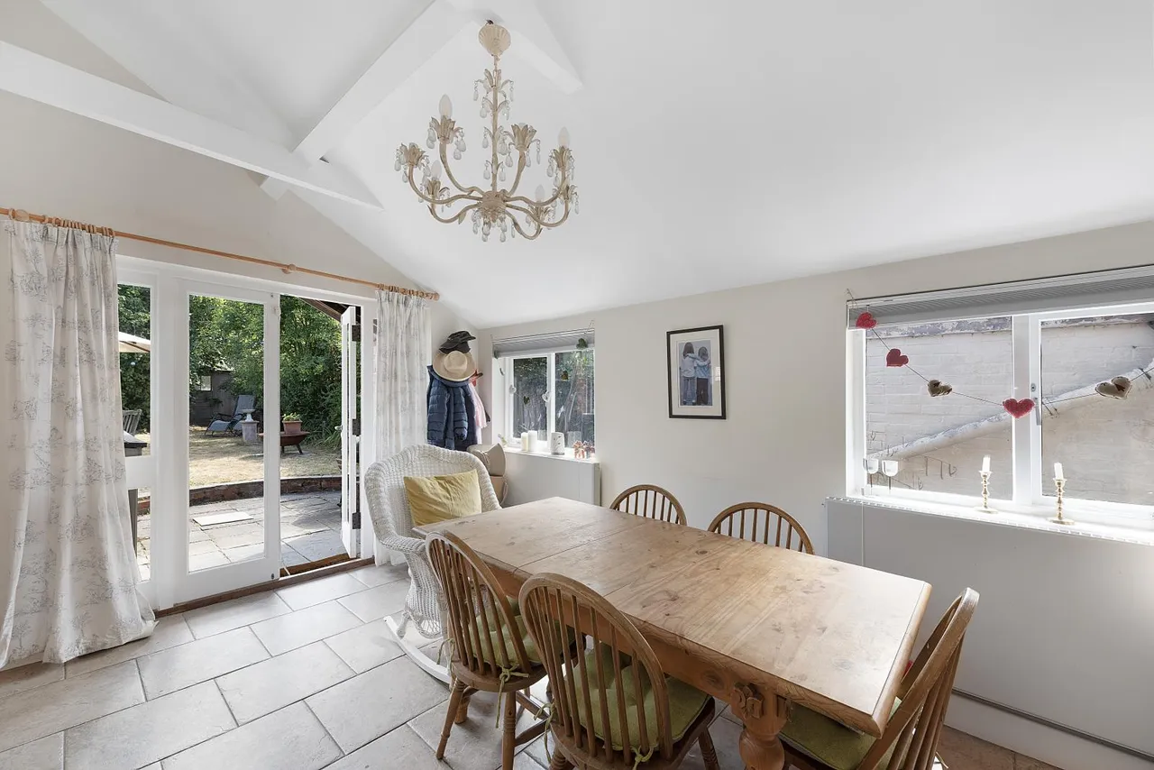 High Street, Barkway, SG8, photo 9