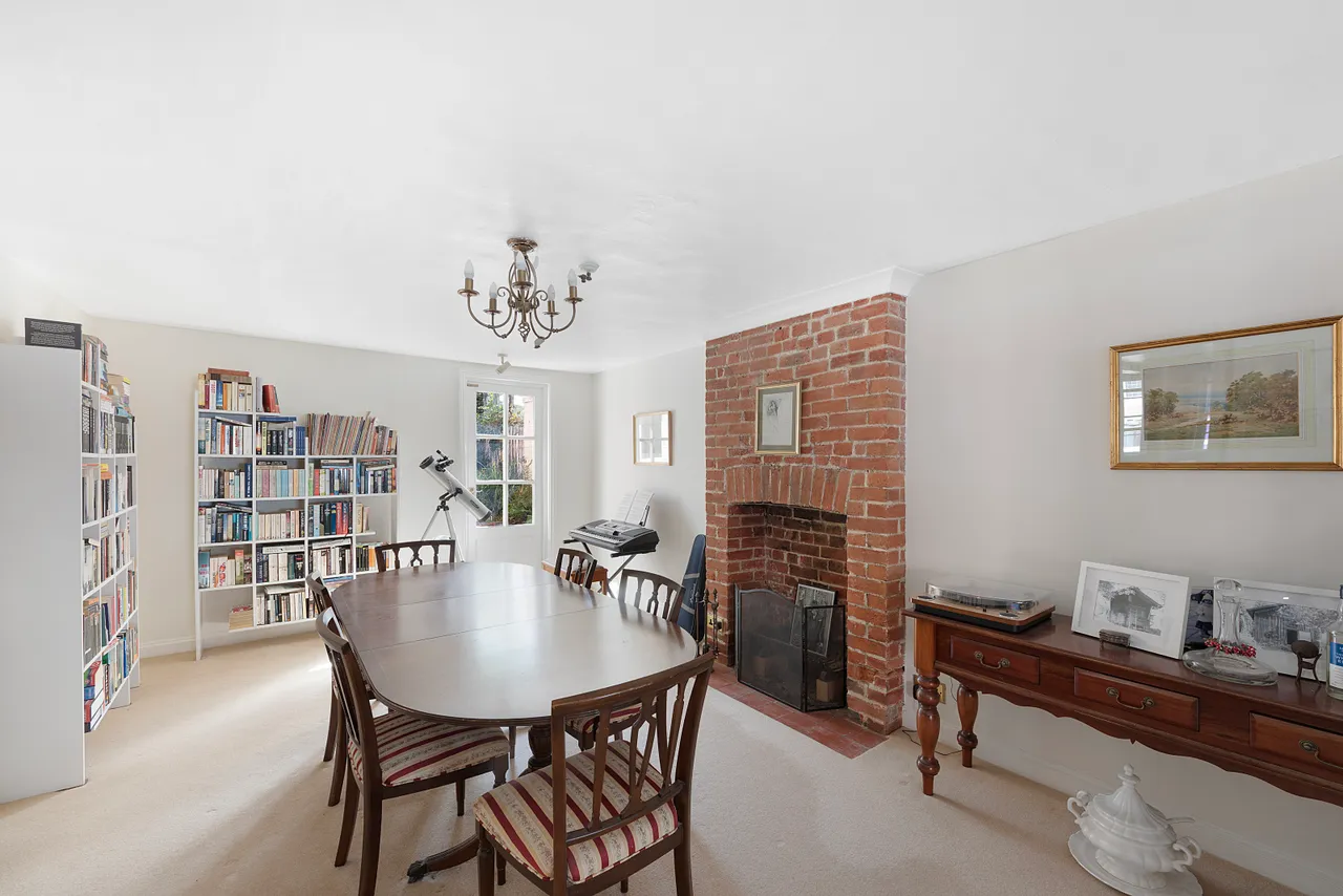High Street, Barkway, SG8, photo 7