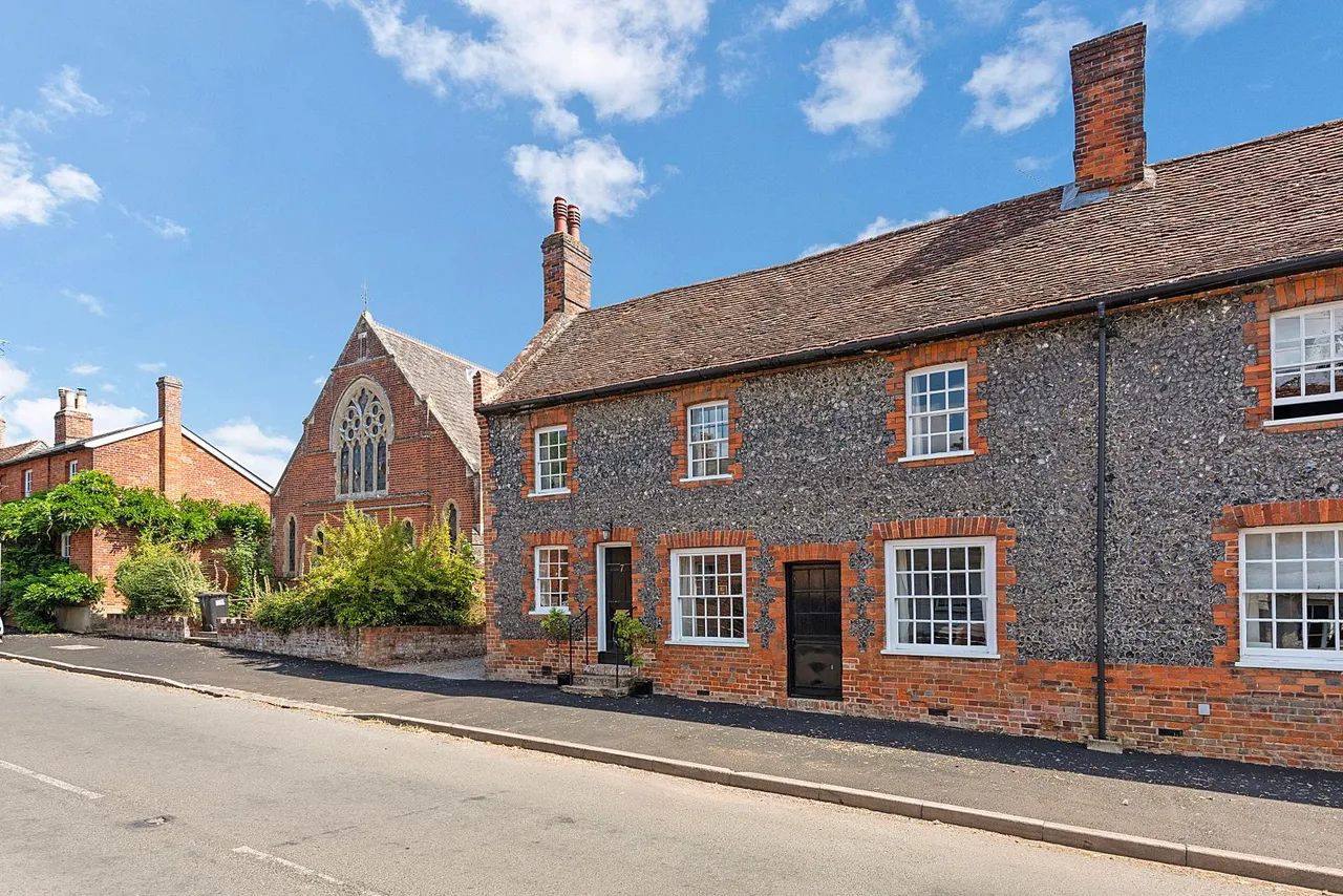 High Street, Barkway, SG8, photo 2