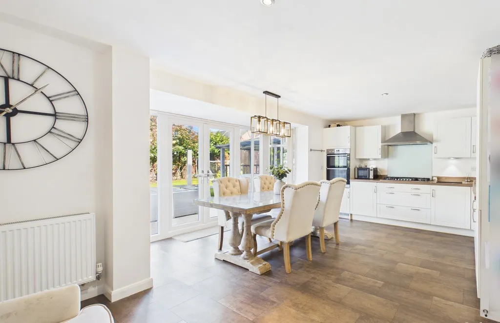 4 bed house for sale, Galloway Road, Drakelow