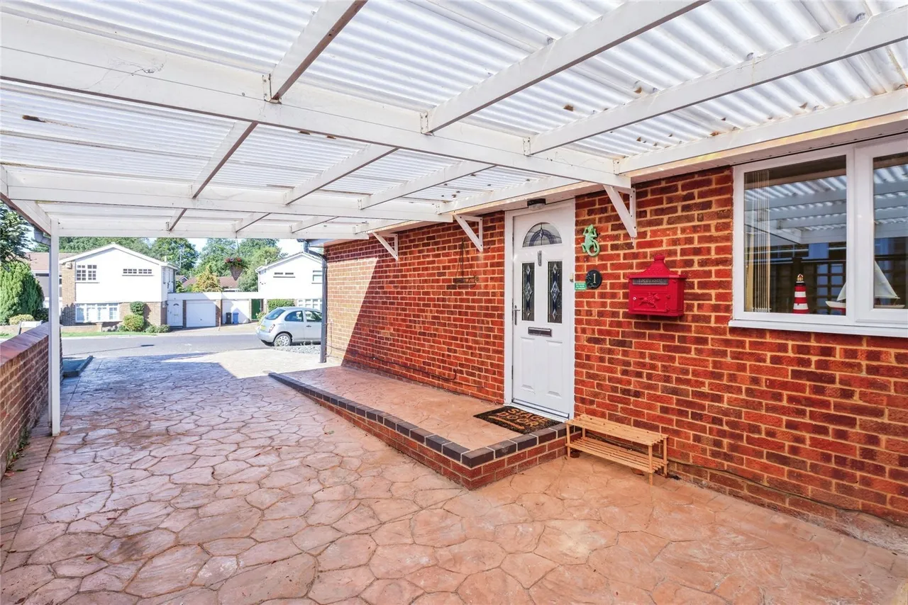Knights Road, Bearwood, BH11, photo 20