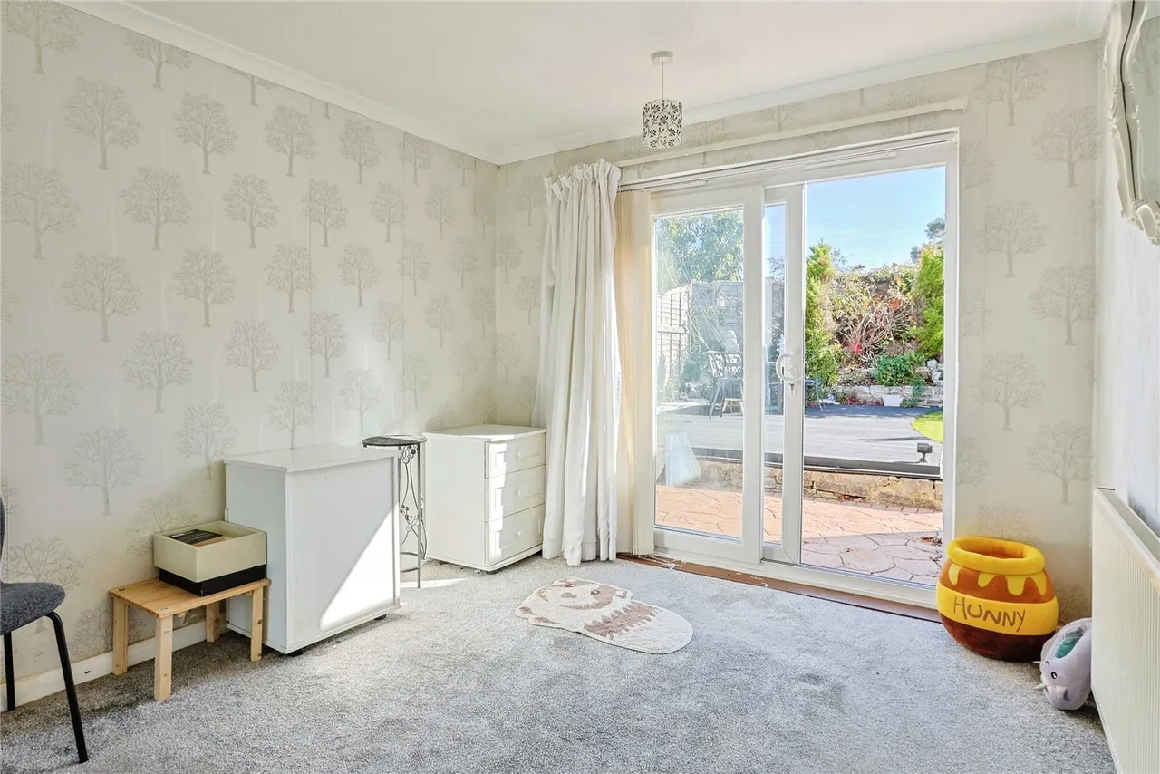 Knights Road, Bearwood, BH11, photo 10