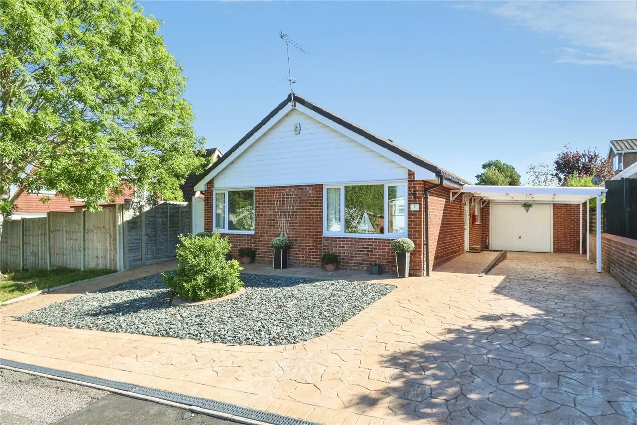 Knights Road, Bearwood, BH11, photo 21