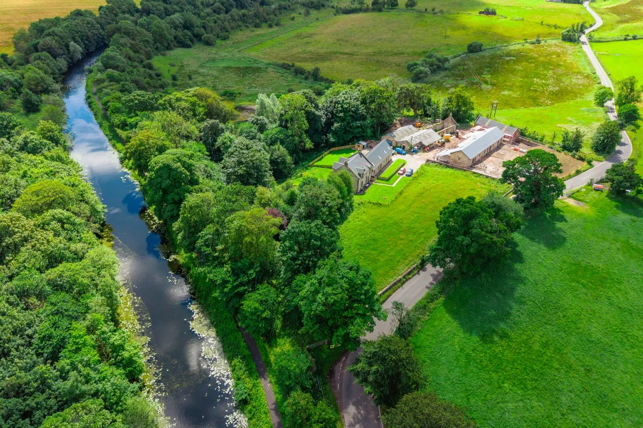 Shirva Steading, Kilsyth, G65, photo 9