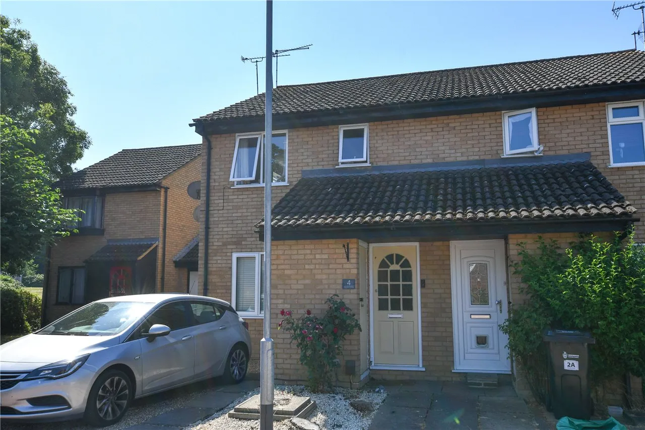 Aquila Close, Wokingham, Berkshire, RG41, photo 3