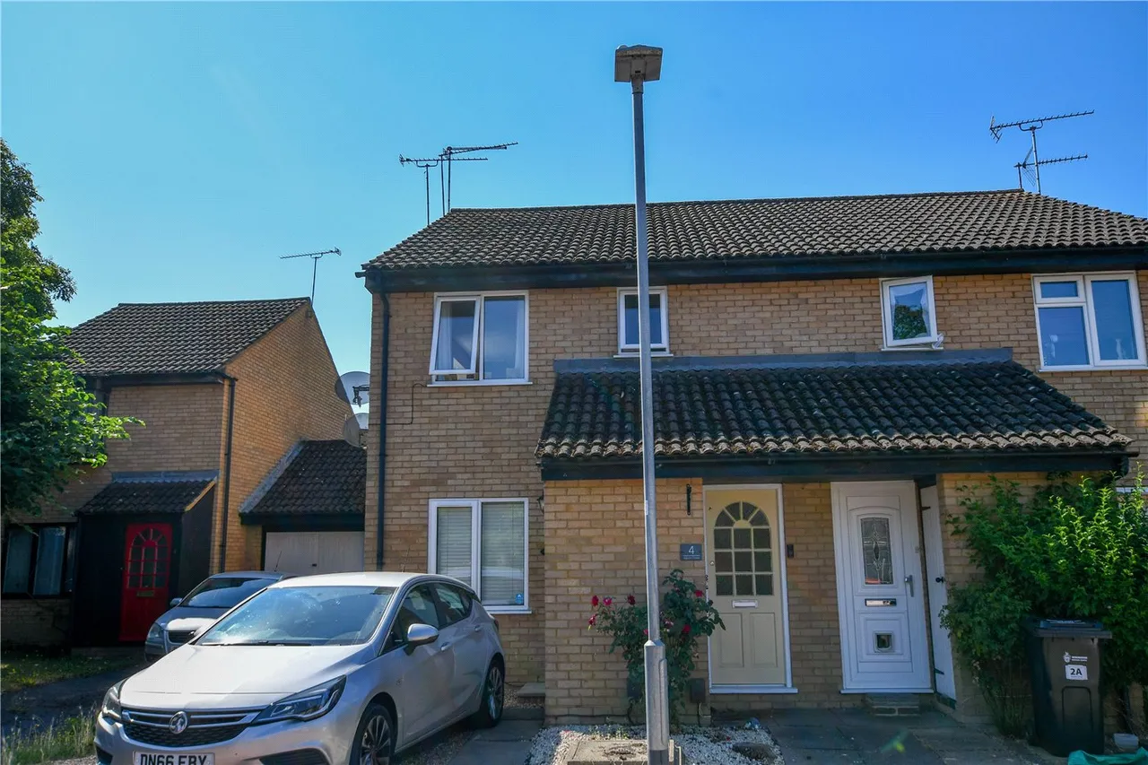 Aquila Close, Wokingham, Berkshire, RG41, photo 4