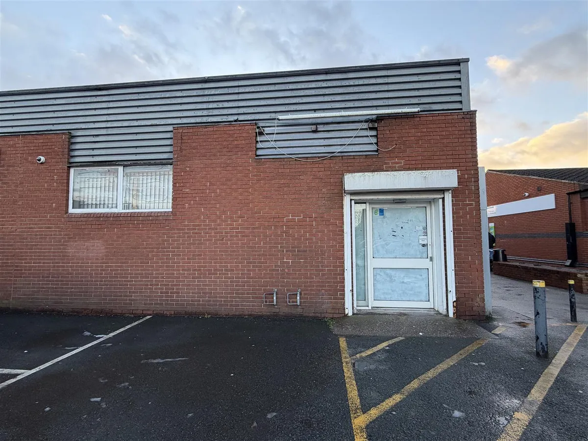 London Road, Newcastle, ST5, photo 4