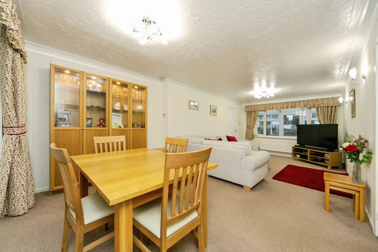 Northcote Road, Wirral, photo 5