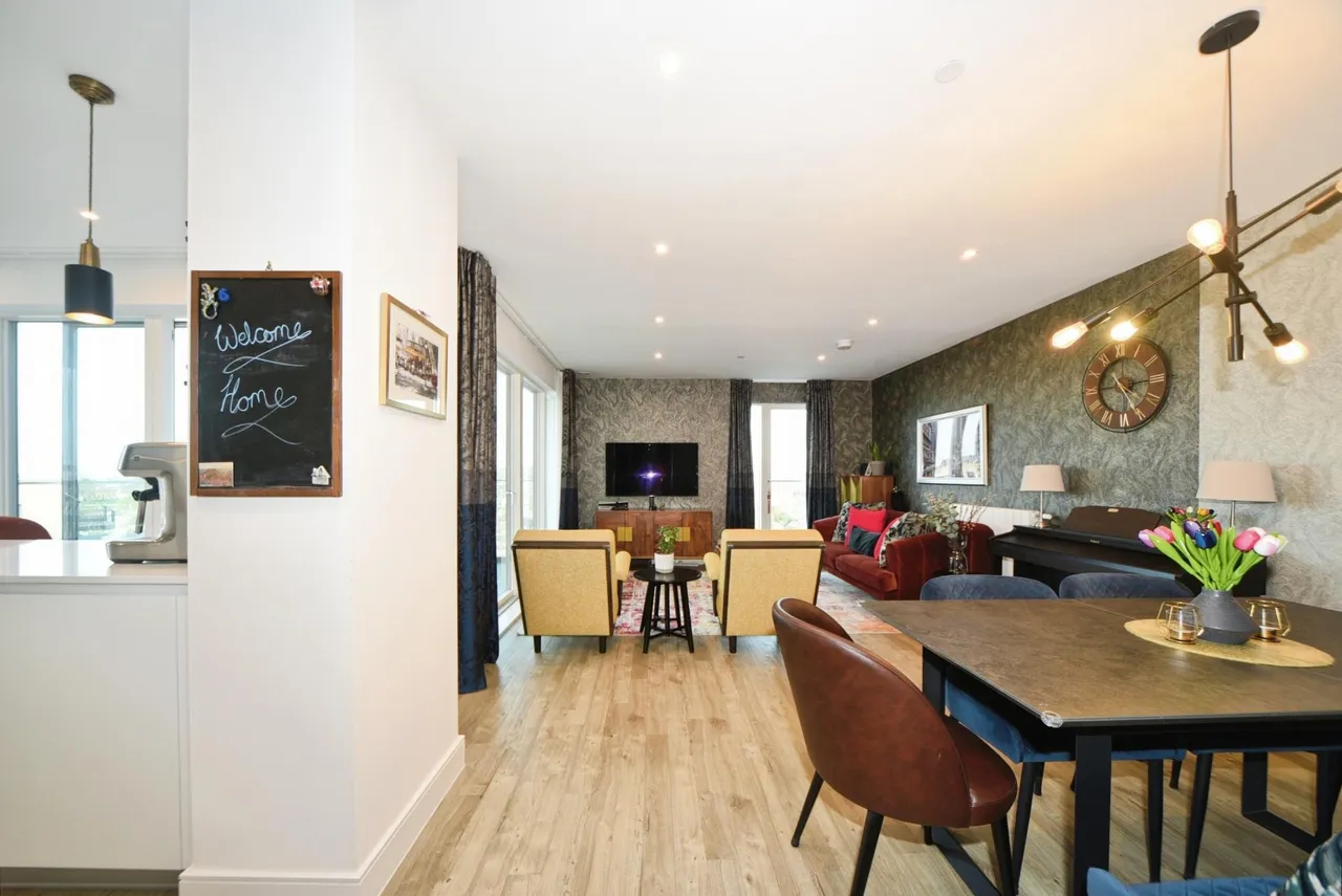 Plowden Road, London, SE3, photo 2