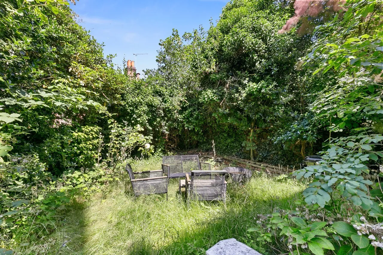Stock Orchard Crescent, Islington, N7, photo 3