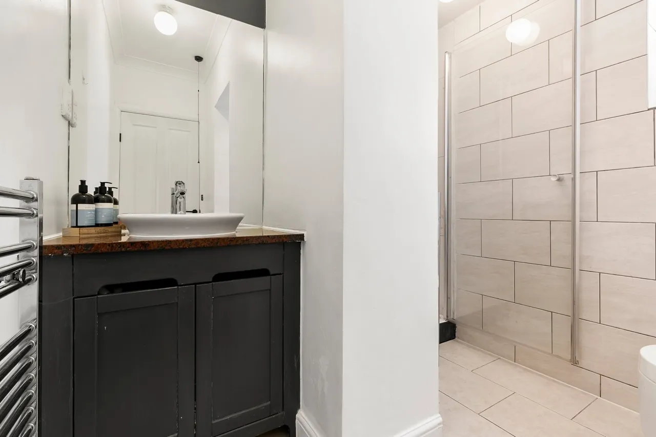 Stock Orchard Crescent, Islington, N7, photo 8