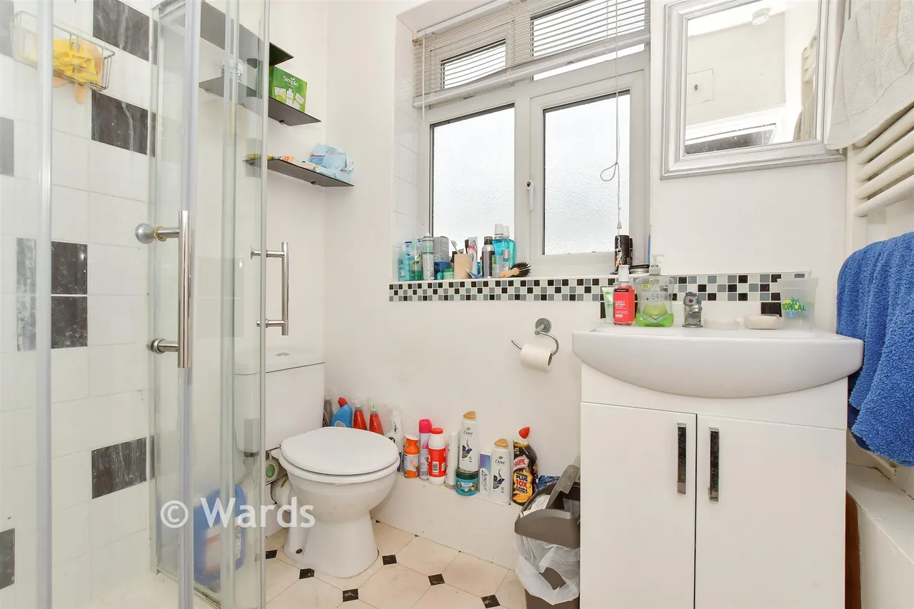 Park Avenue, Birchington, CT7, photo 10