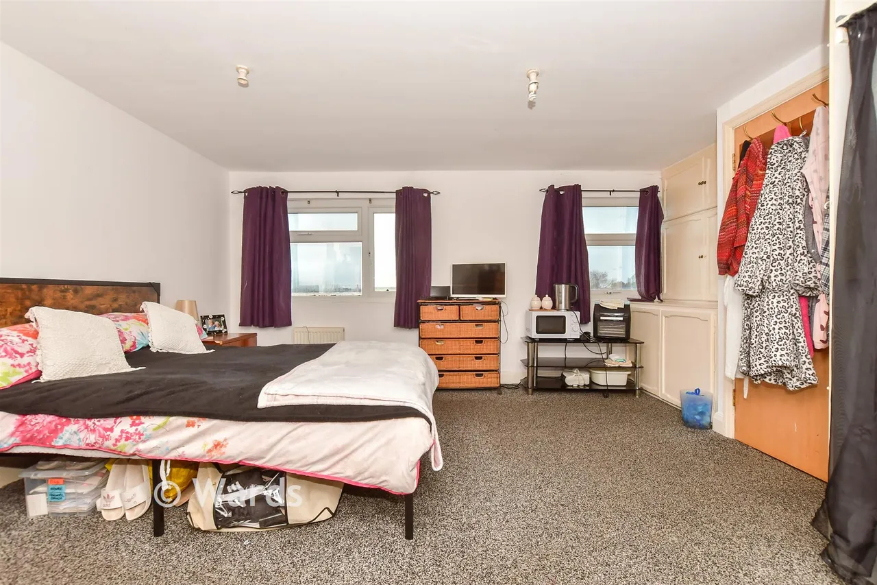 Park Avenue, Birchington, CT7, photo 13