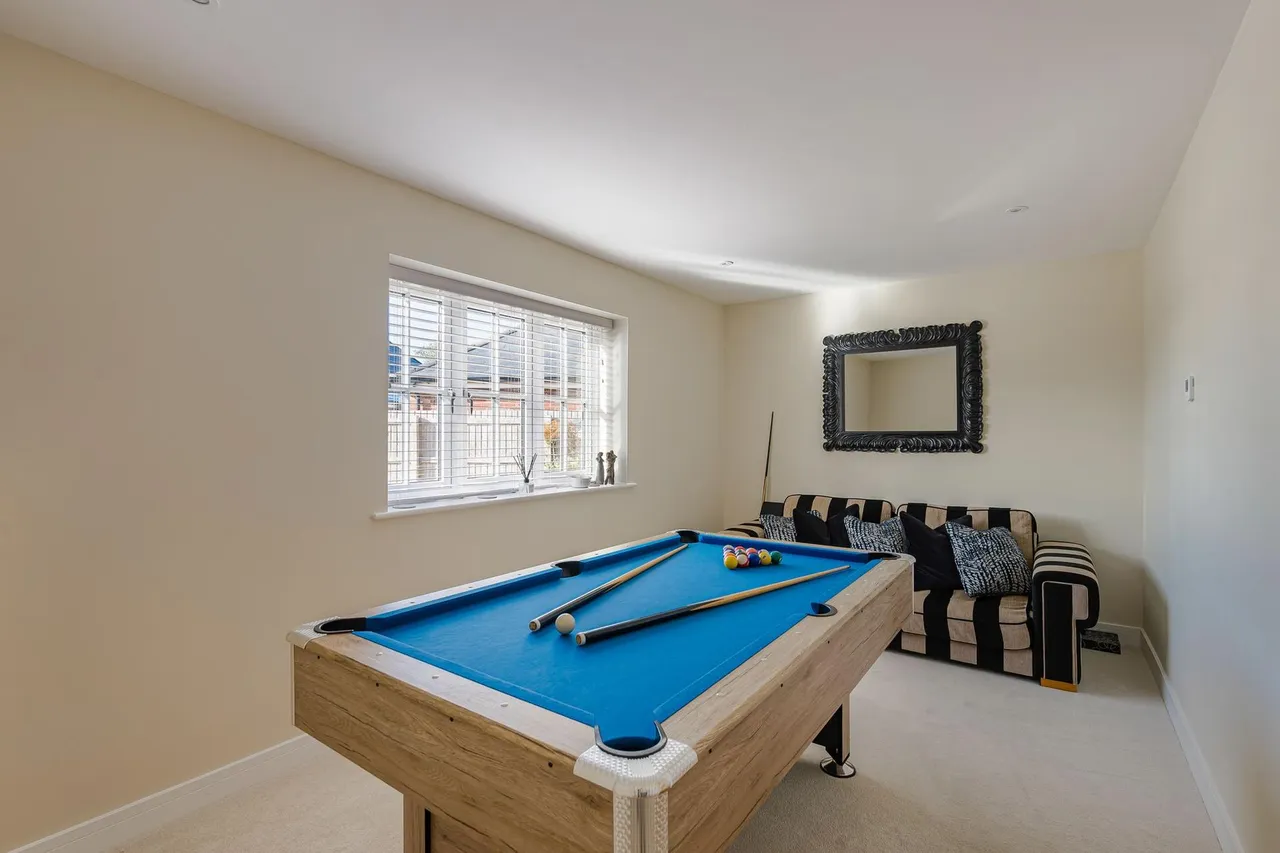 Meadowfields, Kirton End, PE20, photo 20