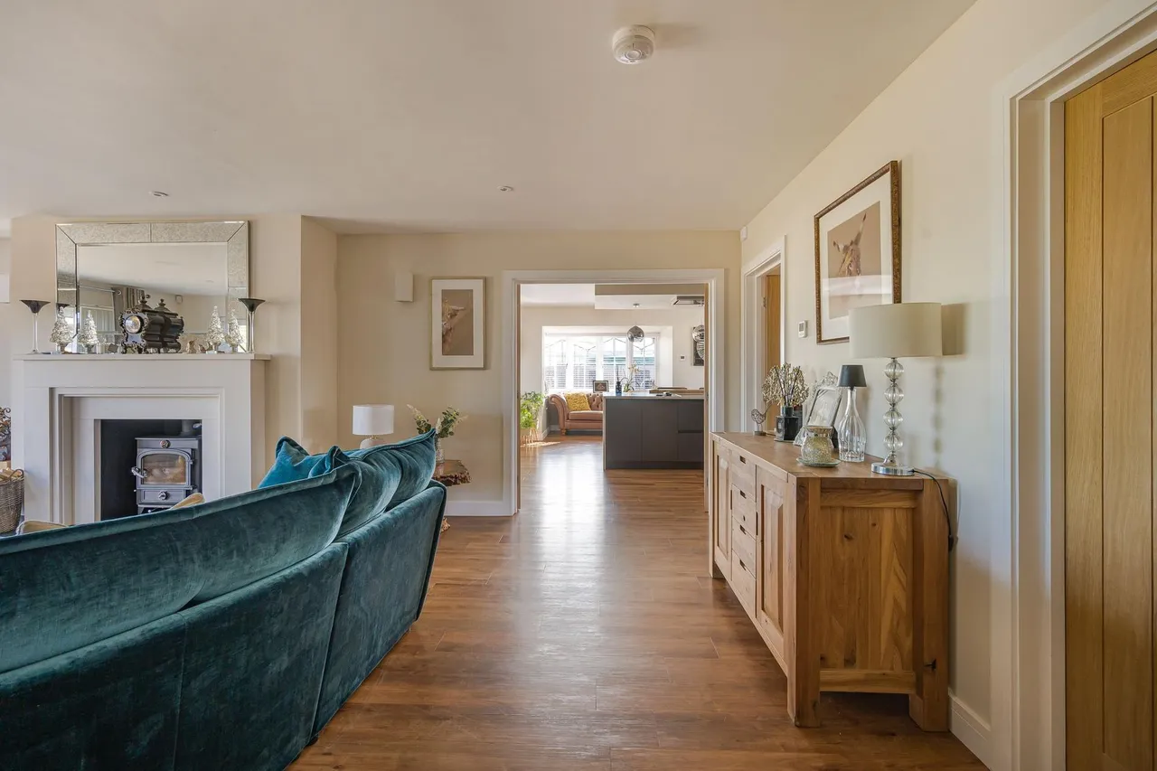 Meadowfields, Kirton End, PE20, photo 9