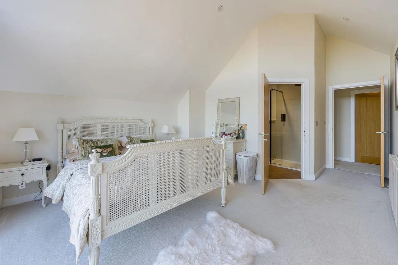 Meadowfields, Kirton End, PE20, photo 23
