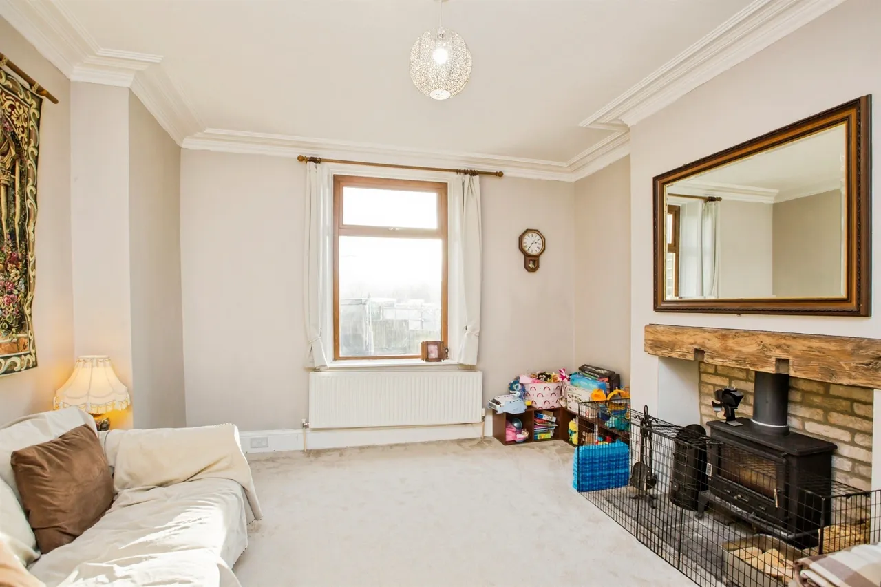 Willow Terrace, SOWERBY BRIDGE, photo 6