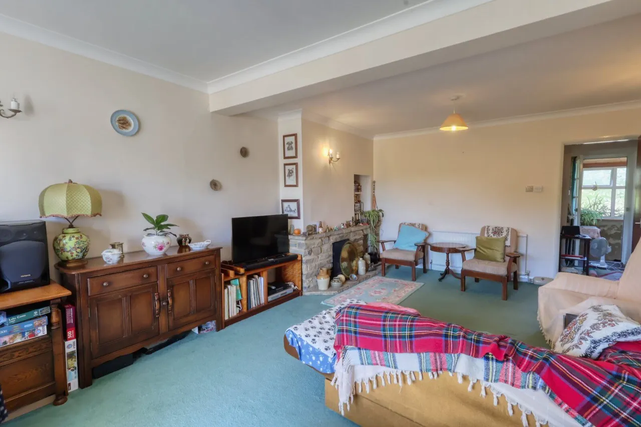 Chinnor Road, Princes Risborough, HP27, photo 12