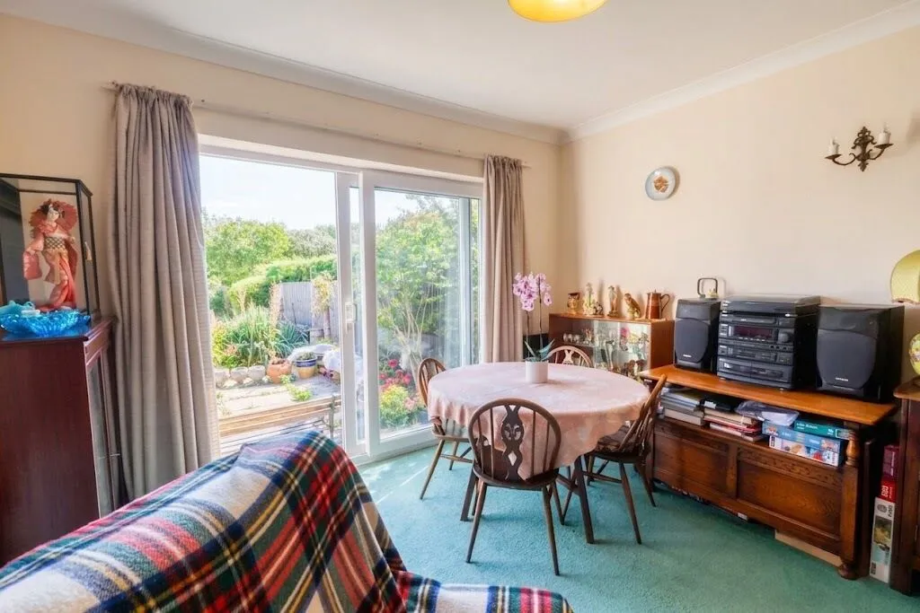 Chinnor Road, Princes Risborough, HP27, photo 6