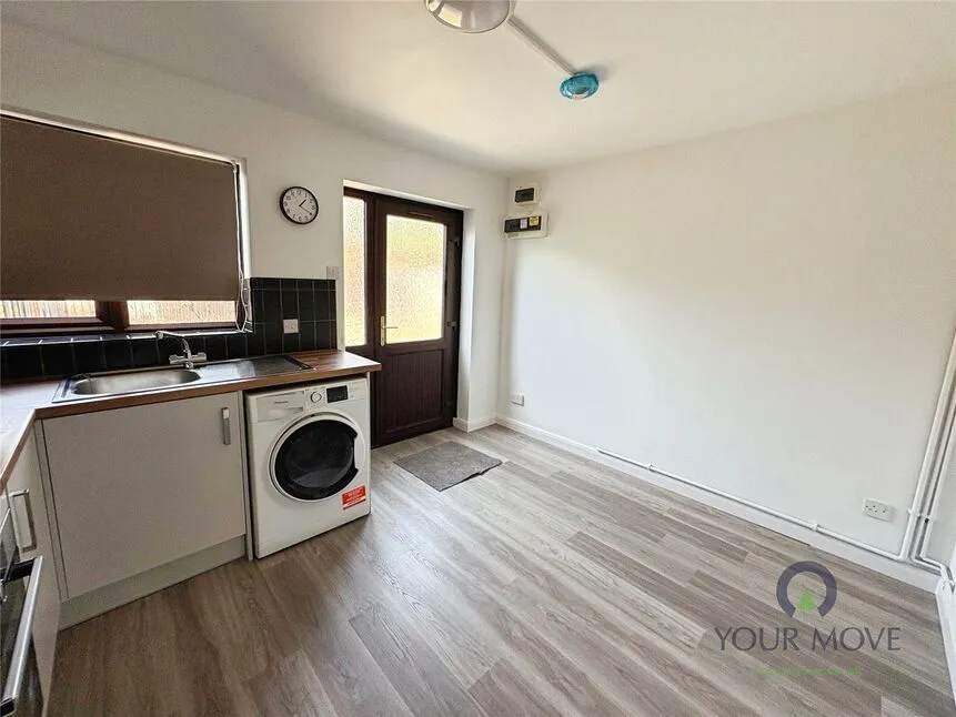 Bowne Street, Sutton-in-Ashfield, NG17, photo 4