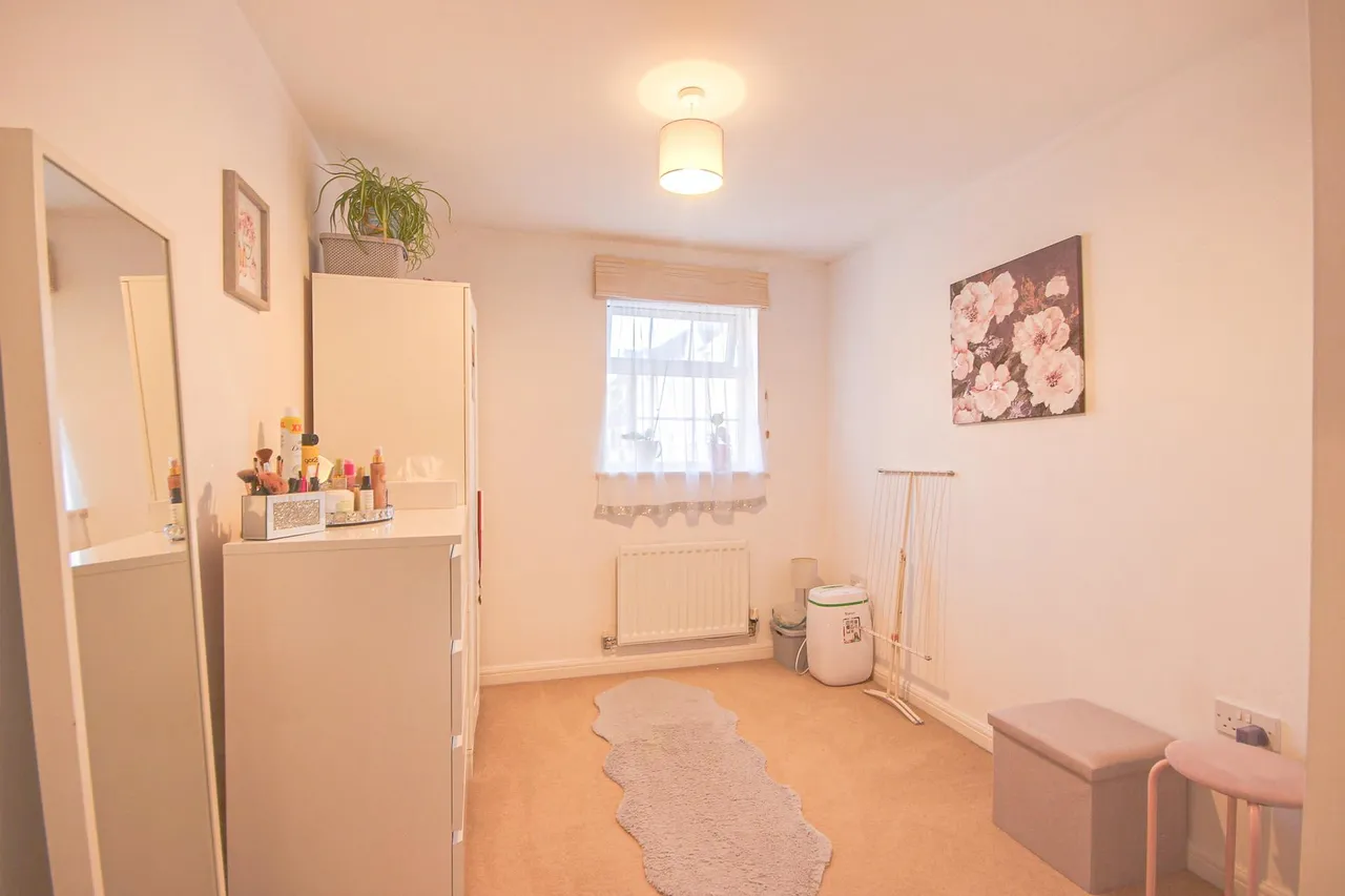 Watermint Drive, Tuffley, Gloucester, GL4, photo 5