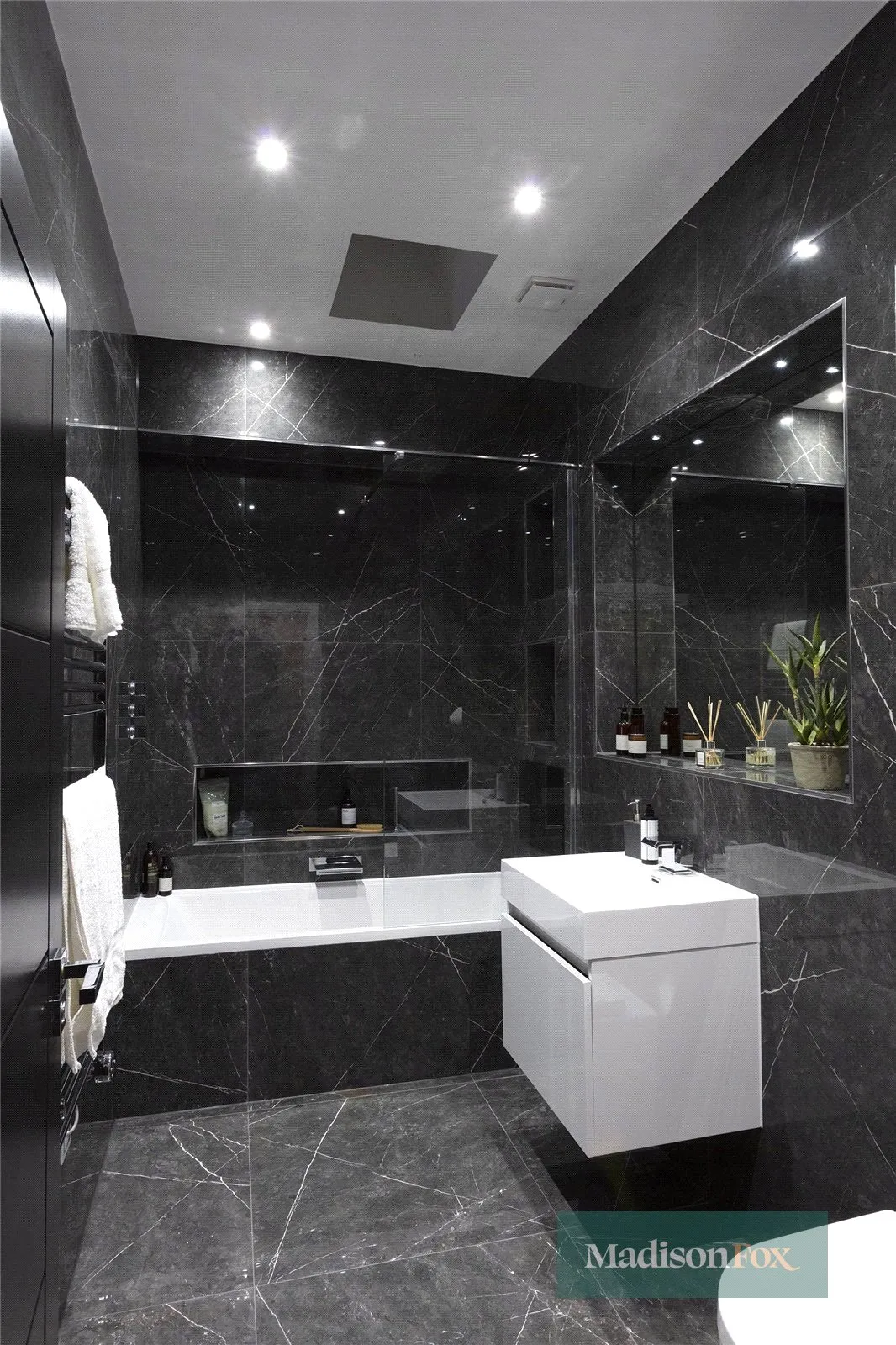 Manor Road, Chigwell, IG7, photo 17