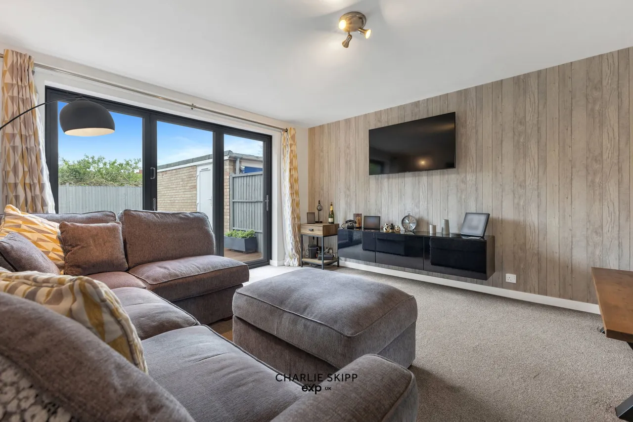Brailes Drive, Sutton Coldfield, B76 2UW, photo 3