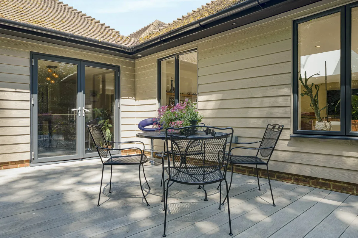 Walliswood, RH5, photo 19