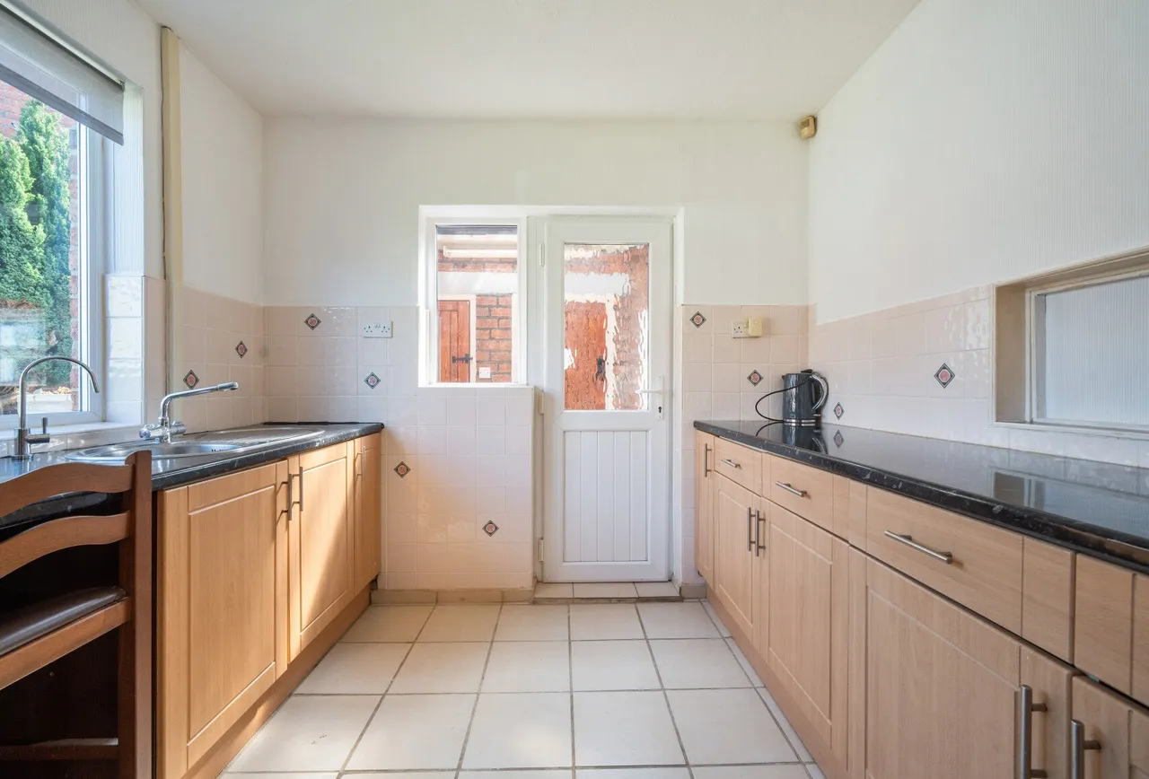 Staveley Crescent, Bristol, BS10 6HR, photo 7