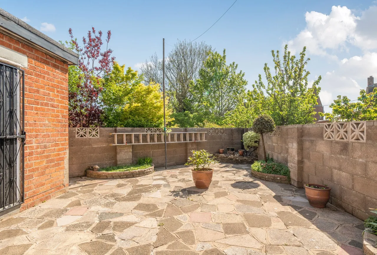 Staveley Crescent, Bristol, BS10 6HR, photo 16